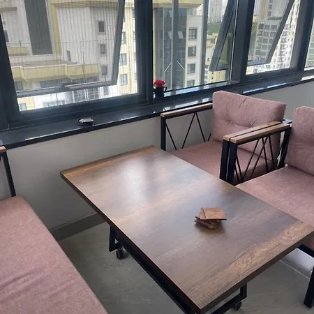 Un Bel Spacieux -ispartakuler Апартаменты Basaksehir