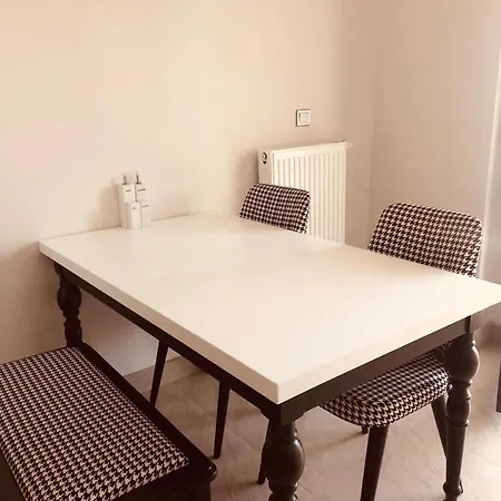 Un Bel Spacieux -ispartakuler Апартаменты Basaksehir